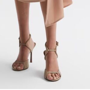 New HARPER LEATHER STRAPPY HEELS IN BISCUIT Size 6.5